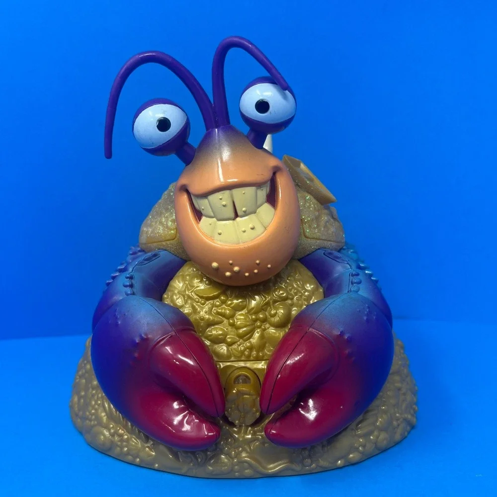 Disney Moana Tamatoa Jewelry Box Gold Purple Singing Lights Sounds Maui Hook